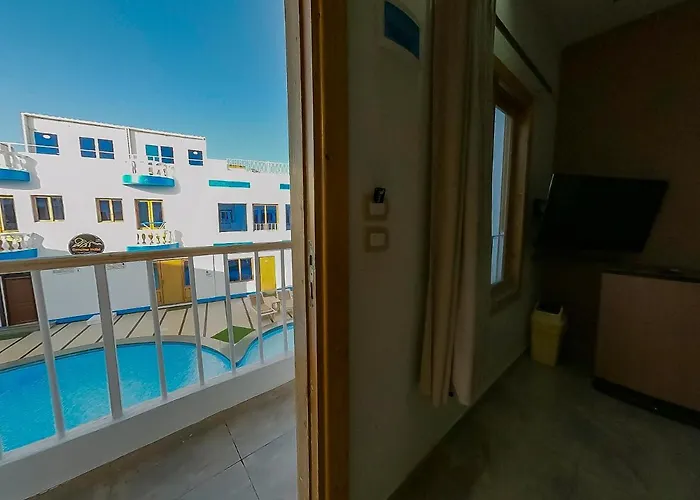 فندق Seaview 3*