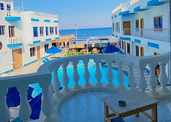 Seaview 3*
